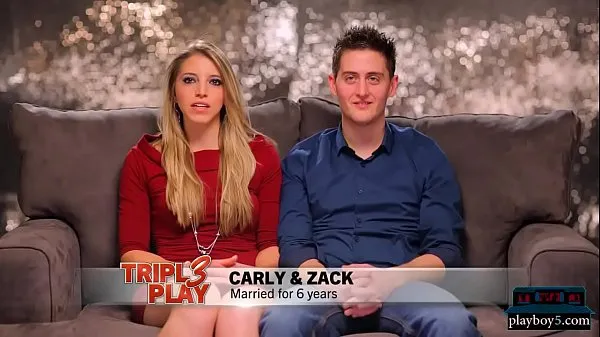 Εμφάνιση ταινιών Married couple looking for a threesome for the first time drive