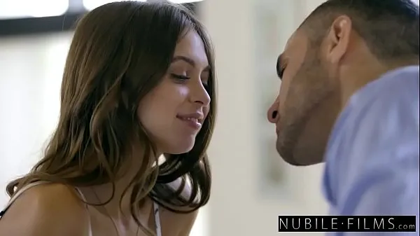 NubileFilms - Girlfriend Cheats And Squirts On Cock ڈرائیو موویز دکھائیں
