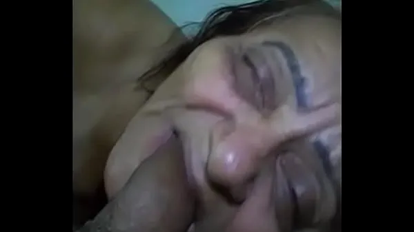 Tampilkan cumming in granny's mouth mendorong Film