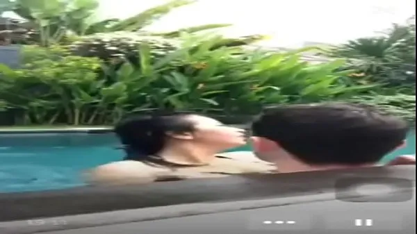 Toon Indonesian fuck in pool during live Drive-films