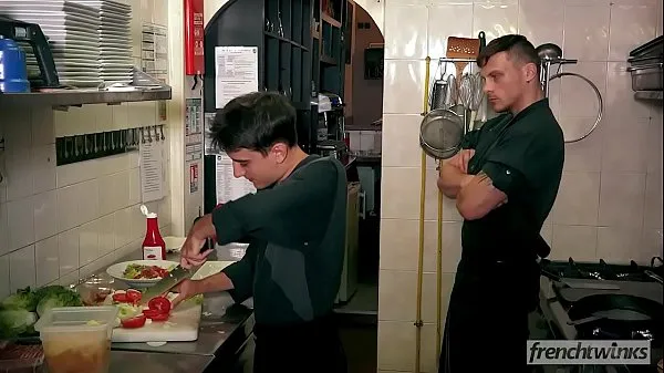 Mostra Parody Gordon Ramsay Kitchen Nightmares 2Drive Film