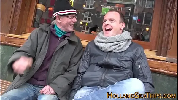 Dutch hooker in high heels gets spermed ドライブ映画を表示