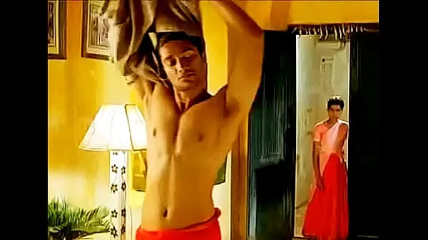 แสดง Hot tamil actor stripping nude ขับเคลื่อนภาพยนตร์