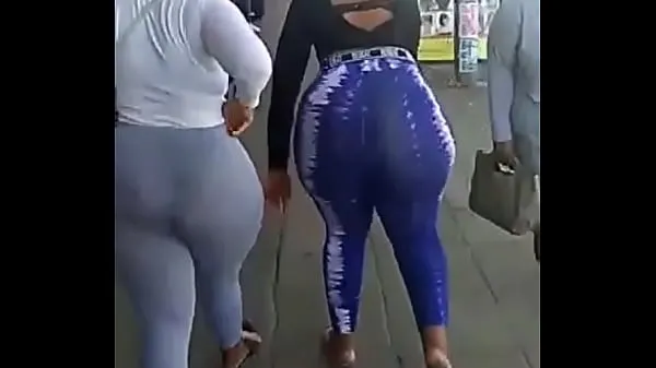 แสดง African big booty ขับเคลื่อนภาพยนตร์