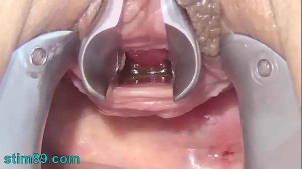Εμφάνιση ταινιών Masturbate Peehole with Toothbrush and Chain into Urethra drive