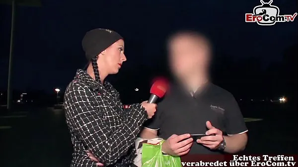 german street casting - girl ask guy for sex 드라이브 영화 표시