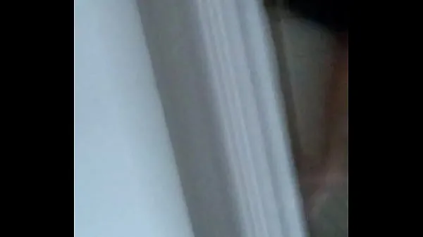عرض Young girl sucking hot at the motel until her mouth locks FULL VIDEO ON RED أفلام Drive