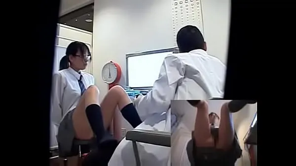 显示Japanese School Physical Exam驱动器电影