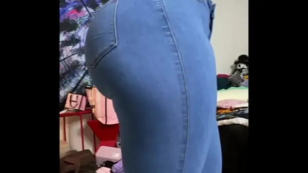 Tampilkan Fat Ass Latina Nixlynka Clapping In Jeans mendorong Film