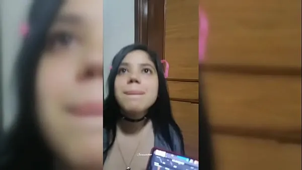 Show My GIRLFRIEND INTERRUPTS ME In the middle of a FUCK game. (Colombian viral video drive Movies