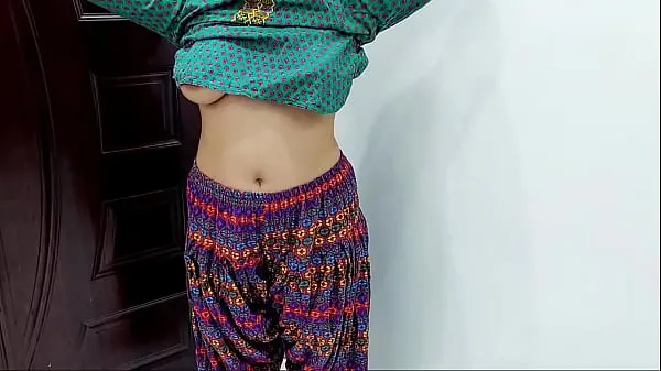 Zobraziť filmy z jednotky Sobia Nasir Strip Her Clothes On Video Call On Client Request