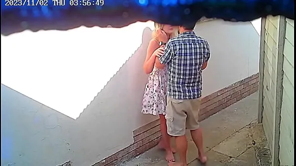 Cctv camera caught couple fucking outside public restaurant 드라이브 영화 표시