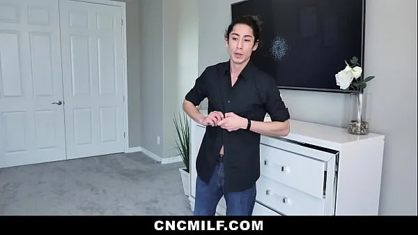 Hiển thị Stepson Trying His Best to Please His Entire Family - Cncmilf drive Phim