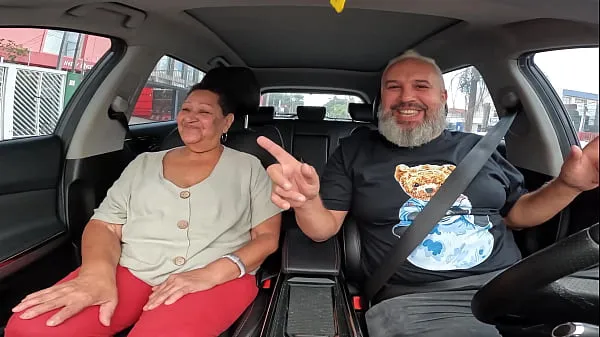 A great-grandmother in Ted's ride at 71, naked in the car, tells her life - Dora Rodrigues Drive-filmek megjelenítése