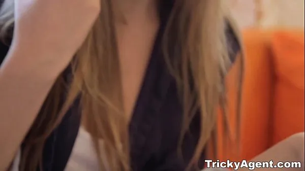 Näytä Tricky Agent - Studying fucking with nerdy teeny Violette Pure teen-porn drive-elokuvat